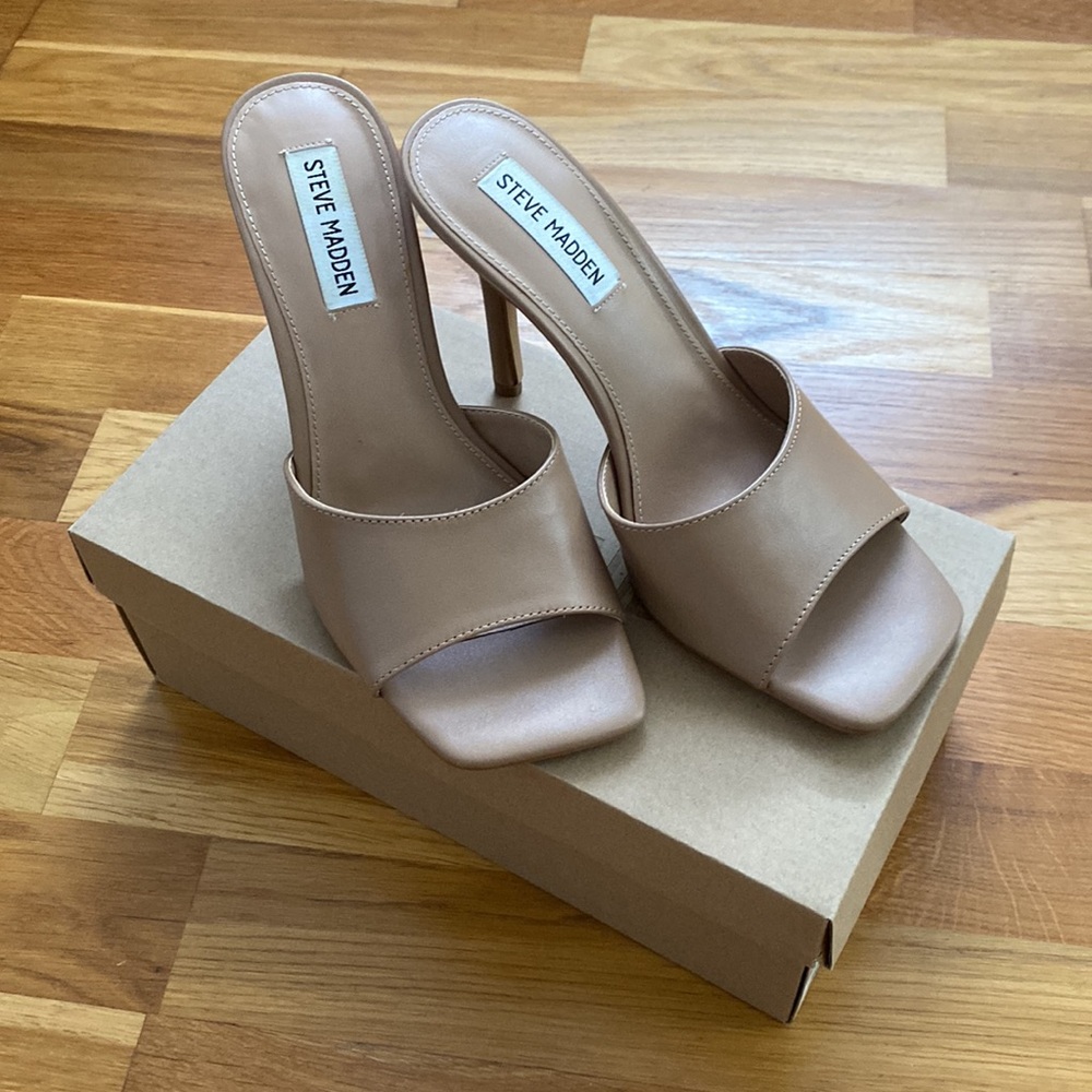 Steve Madden Signal Nude Lea